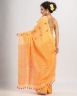 Handloom Saree with Contrast Pallu & Tassels - Image 3